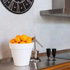 WellHome Macetero Polietileno Por Rotomoldeo Blanco 35x30 Cm -Intemperie Jardinería Tienda 5a356fb7c6676247